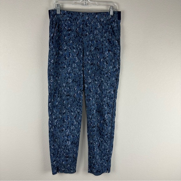Athleta Captivate Blue Floral Brooklyn Ankle Athleisure Casual Pants Size 10 - Picture 1 of 8